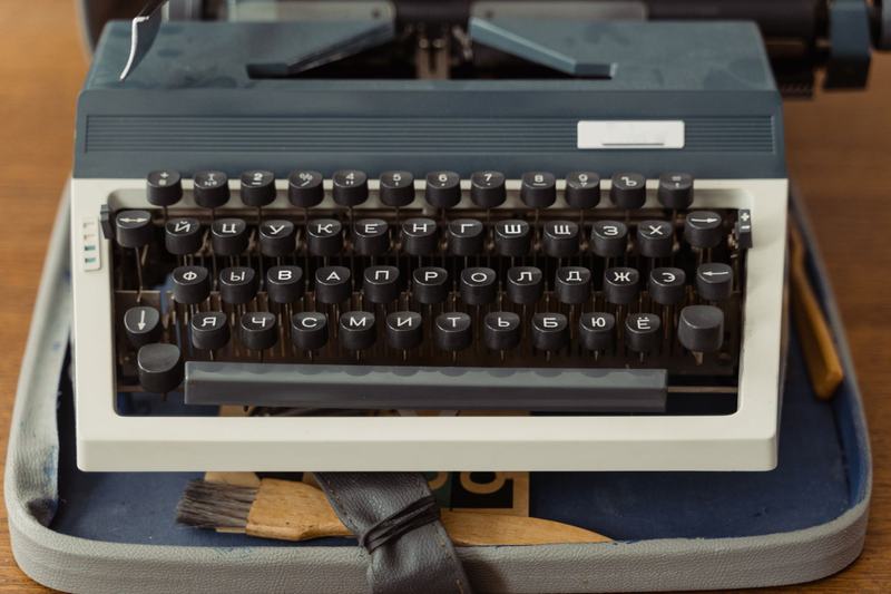 Portable manual typewriter in its carrying case